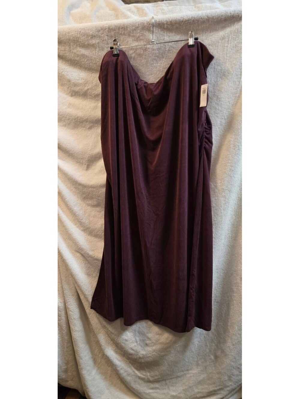 Old Navy Burgundy 3X long Skirt with Ruched Sides